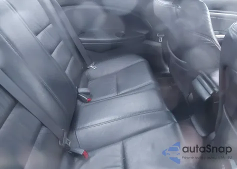 2009 Honda Accord 2.4 Ex-L from USA, damaged, VIN 1HGCS12839A020073